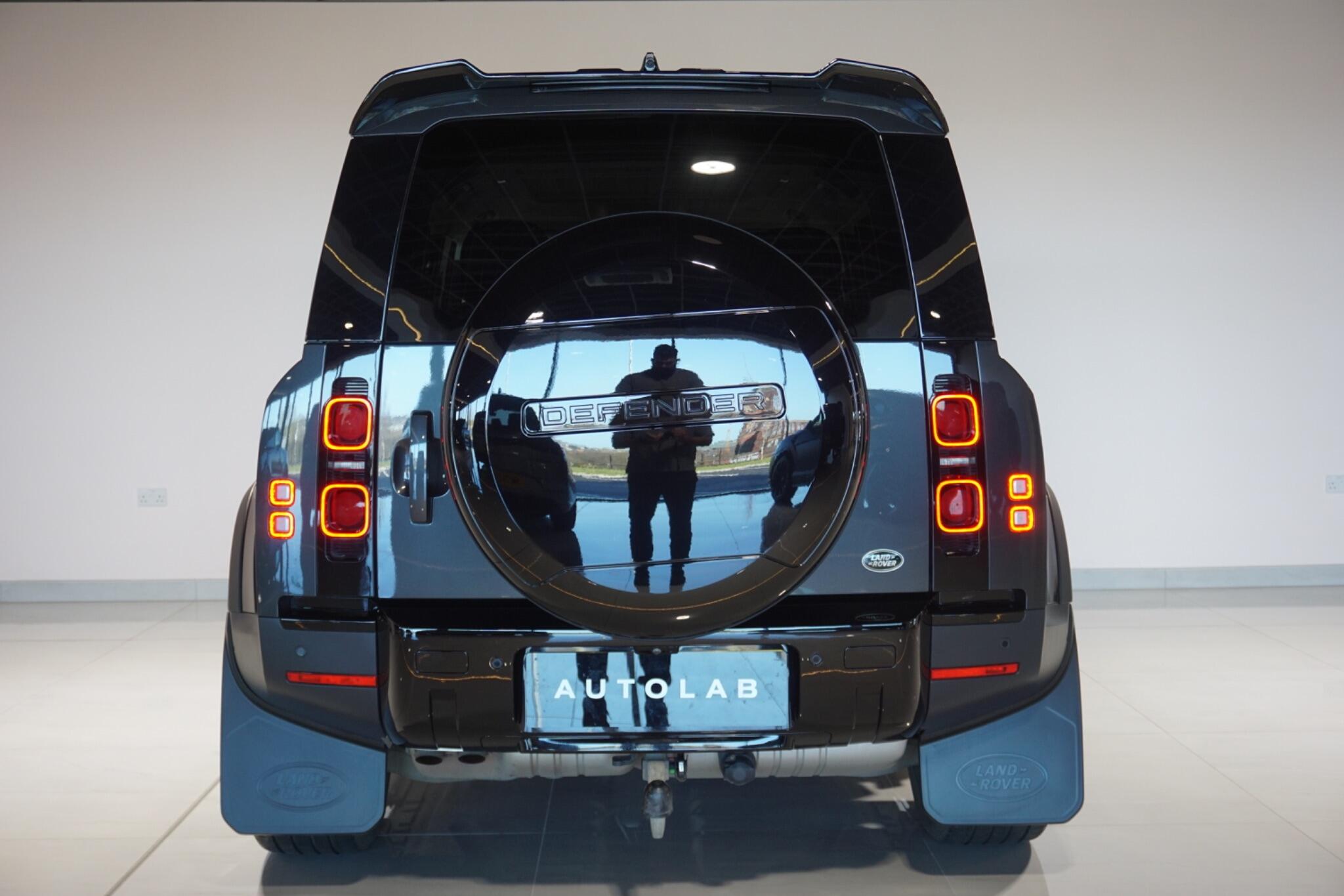 Land Rover Defender 110 3.0 D300 MHEV HSE Hard Top SUV 5dr Diesel Auto 4WD MWB Euro 6 (s/s) (300 ps)